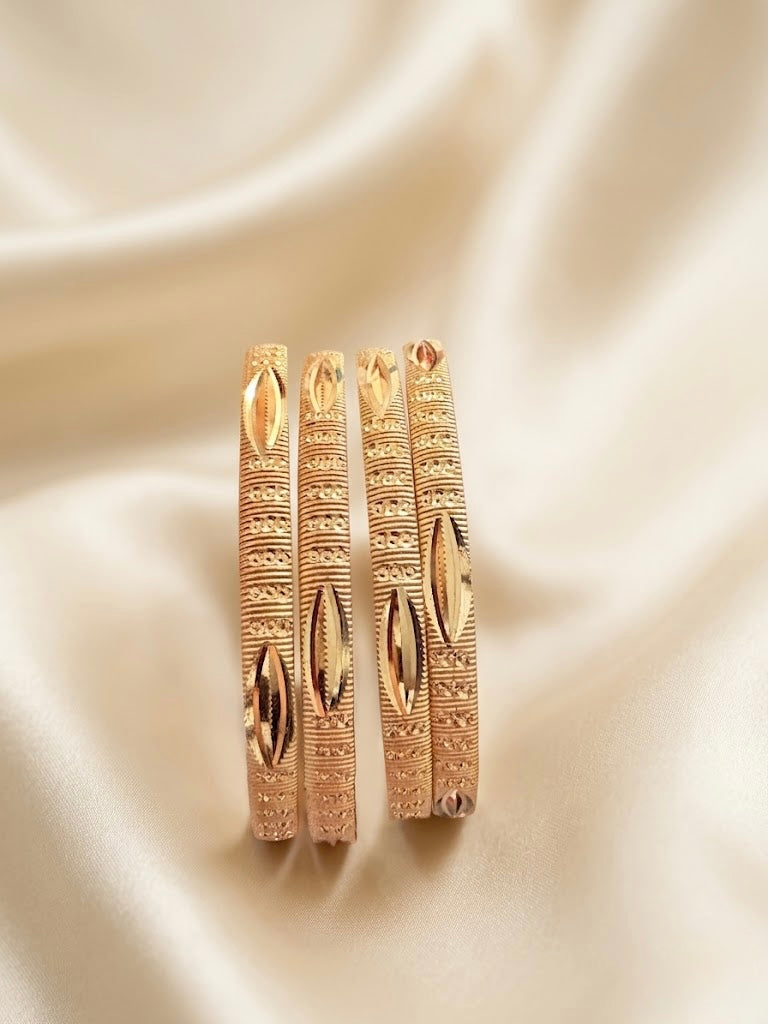 Anti-Tarnish Gold Finish Textured Bangles Set