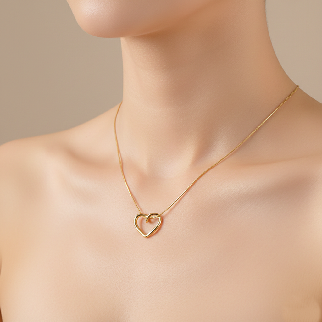 Minimal Gold Heart Anti-Tarnish Necklace